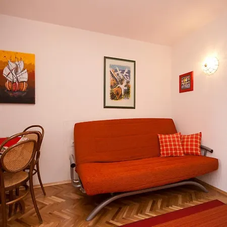 Apartament Nadica